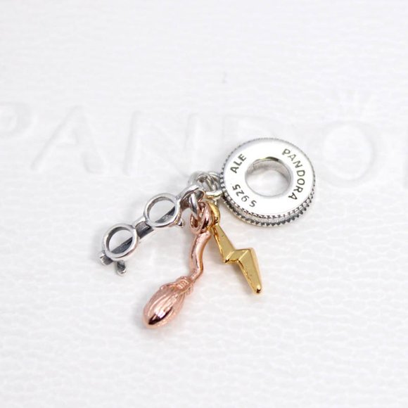 Pandora Harry Potter, Glasses, Nimbus 2000 & Lightning Bolt Dangle Charm - Picture 6 of 7
